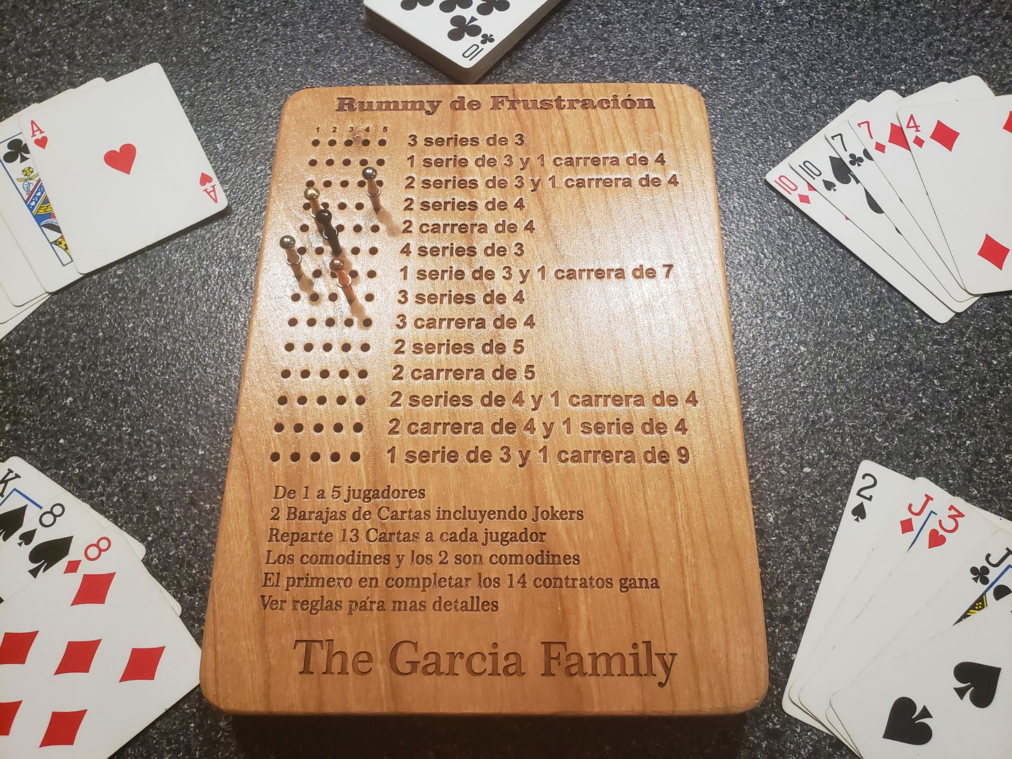 SPANISH Frustration Rummy 5 Player Scoreboard with Peg Storage